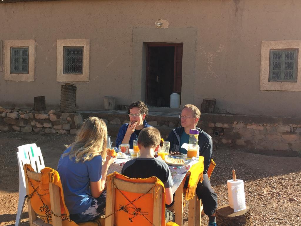 Ifri Gite D'Etape Traditionnel Berbere מראה חיצוני תמונה